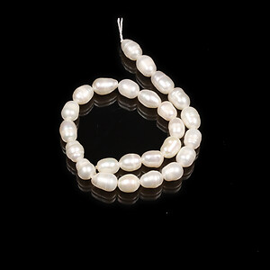 Sirag scurt perle de cultura albe aprox. 7,5-9,5x5,5-6,5mm