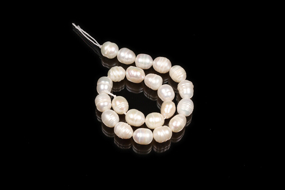 Mărgele scurt perle de cultura albe aprox. 8,5-10,5x7,5-8,5 mm (sirag)