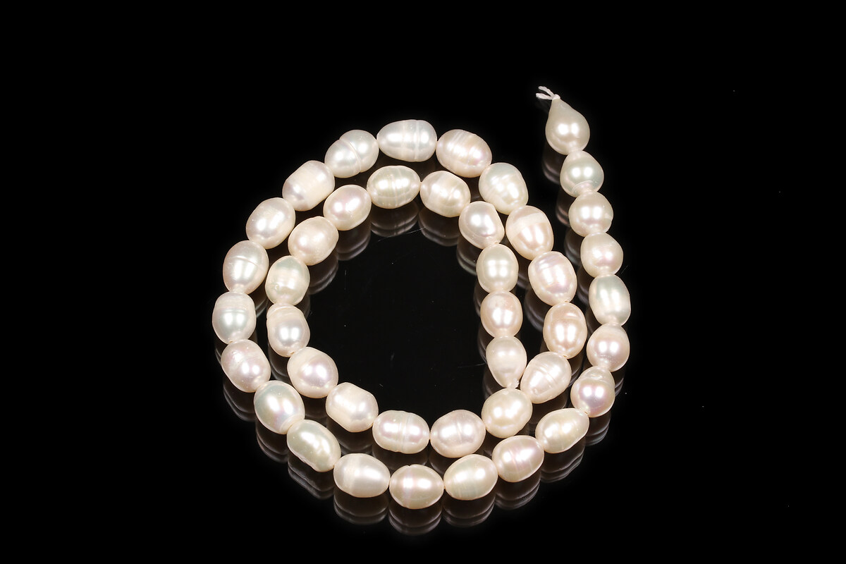 Sirag perle de cultura crem aprox. 7,5-11x6,5-7,5mm