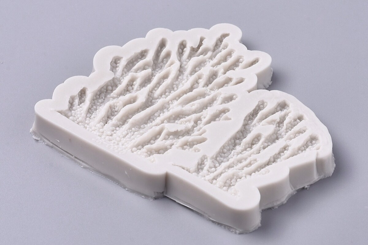 Matrita din silicon alimentar coral pentru fondant sau rasina 77x86x7mm