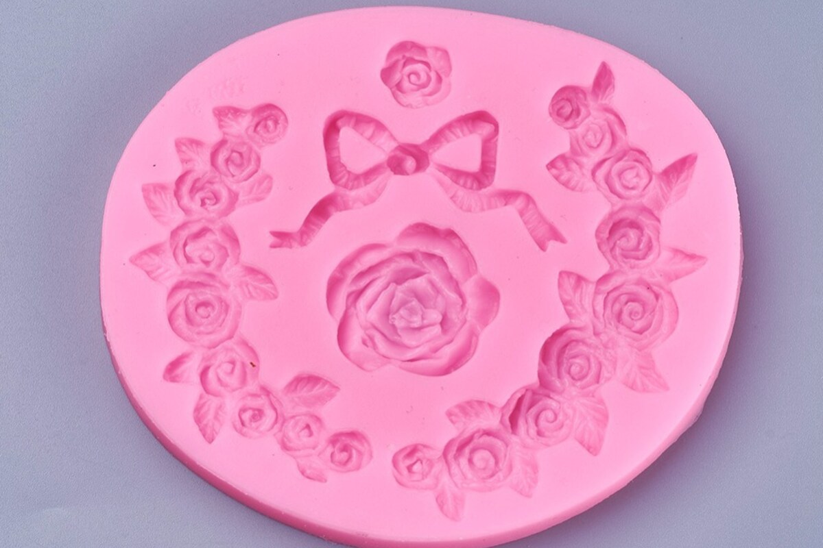 Matrita din silicon alimentar ornamente trandafiri pentru fondant sau rasina 108x92x9mm
