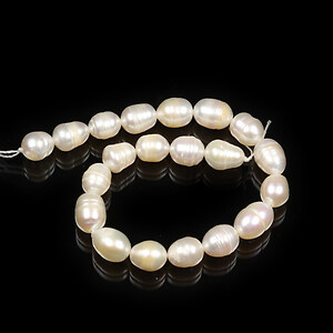 Sirag scurt perle de cultura ovale aprox. 7-9x6-7mm