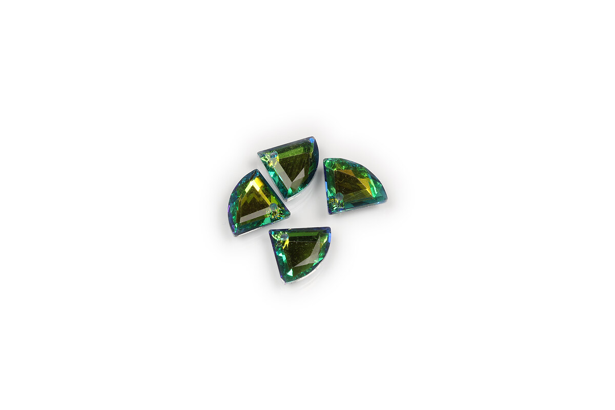 Pandantiv de cristal electroplacat evantai 10x12x3mm - verde