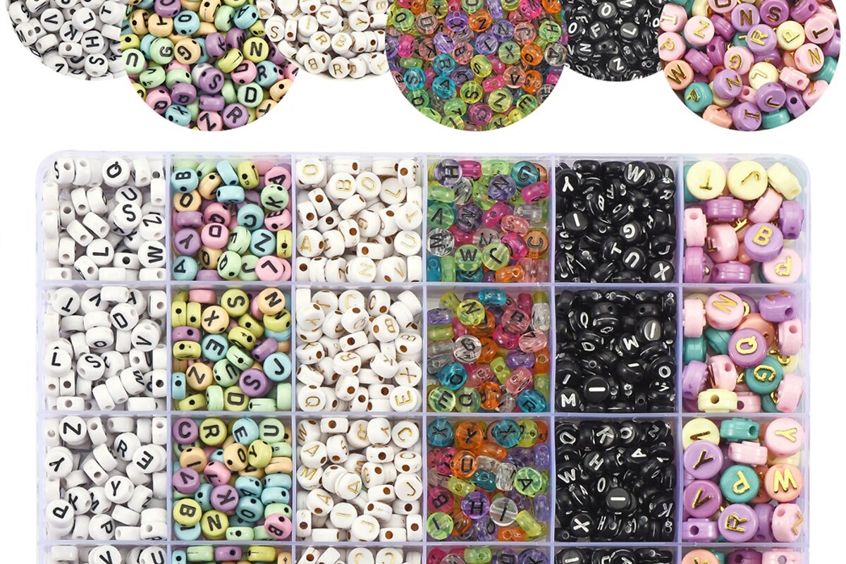 Margele set creativ, cutie 19x13x2cm cu 1300 margele cu litere colorate din plastic