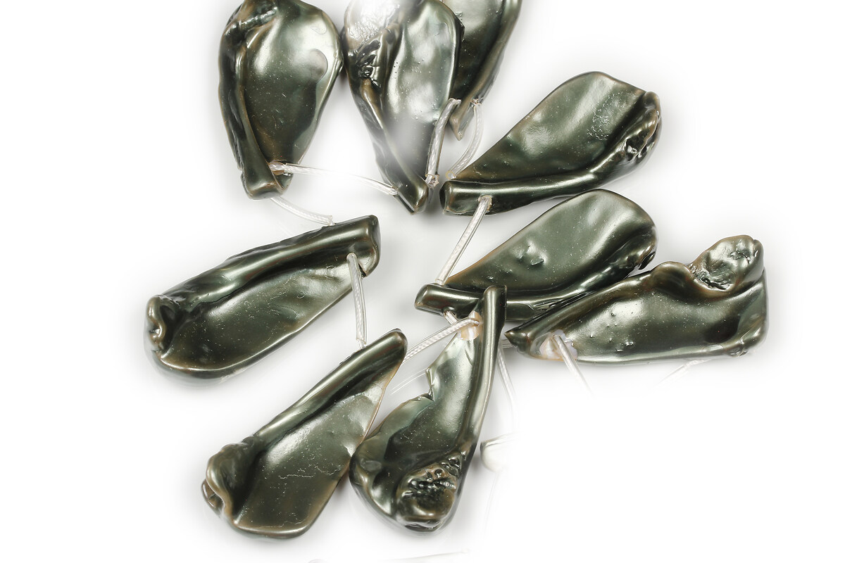 Mărgele mărgele sidef briolete neregulate 24-40x10-20 mm (sirag) - verde oliv
