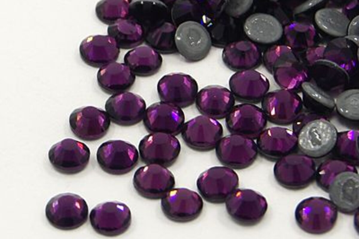 Strasuri cristal HOTFIX, marime SS10 (2,7-2,8mm), aprox. 1440 buc. - Amethyst