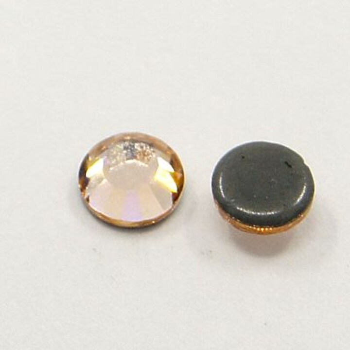 Strasuri cristal HOTFIX, marime SS6 (1,9-2mm), aprox. 1440 buc. - Light Peach