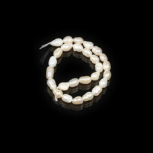 Sirag scurt perle de cultura alungite 5,6-7x4-5mm