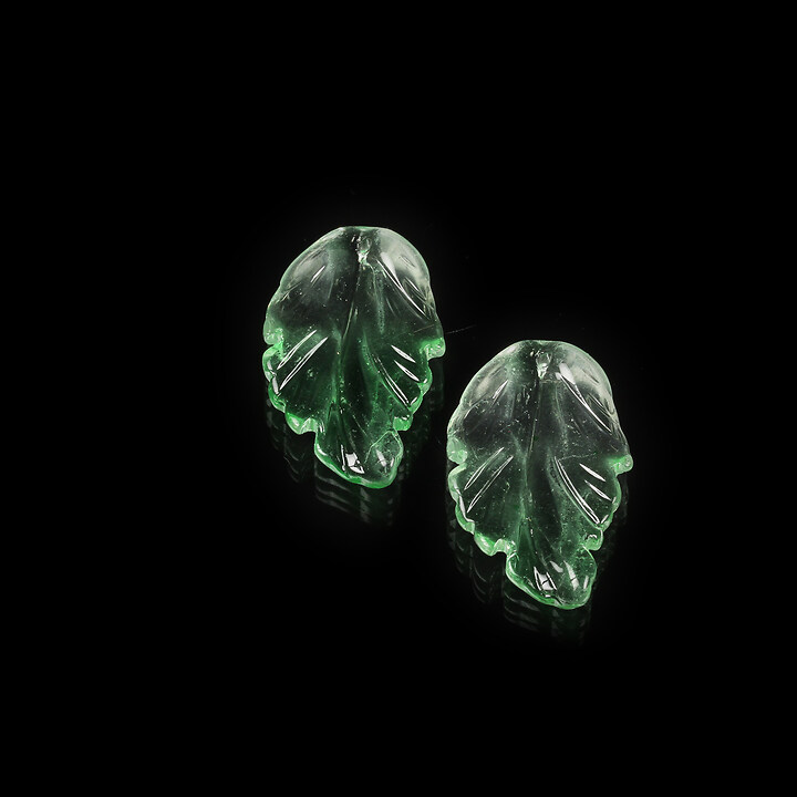 Pandantiv de sticla frunza 28x17mm - degradee verde