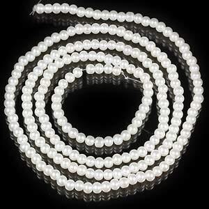 Sirag perle de sticla lucioase, sfere 4mm - alb (aprox. 210 buc.)