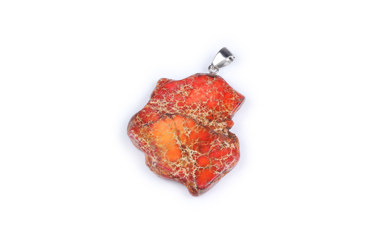 Pandantiv regalite de sinteza corai nugget 51x35mm