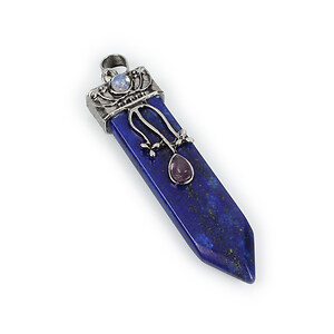 Pandantiv lapis lazuli sageata in montura argintiu antichizat cu ametist si opalit 58x18x12mm