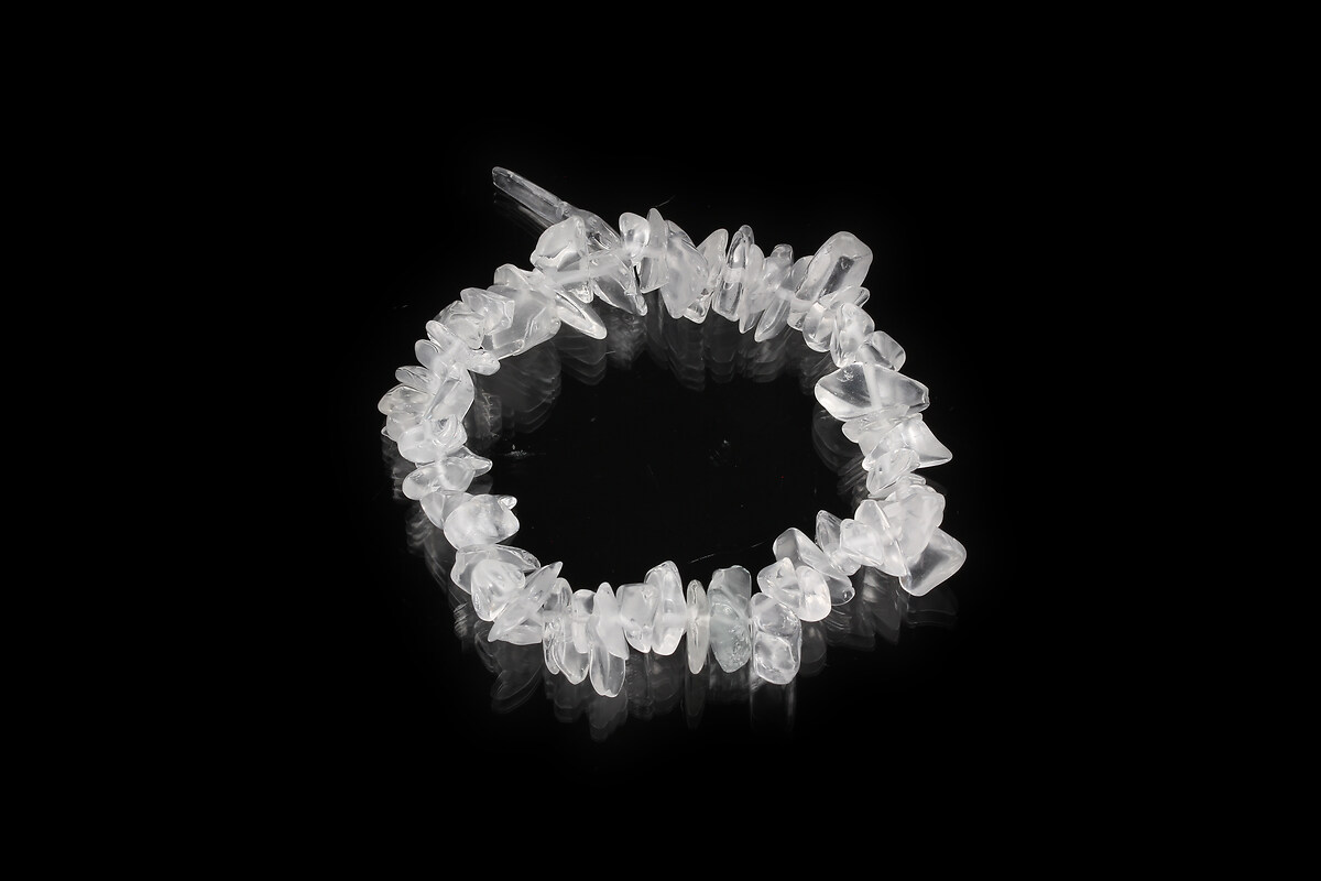 Bratara pe elastic cu chipsuri cuart de stanca sintetic 17-22cm