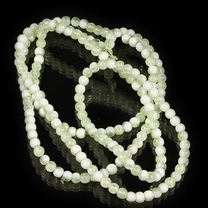 Sirag margele de sticla crackle aprox. 4,5mm - verde deschis