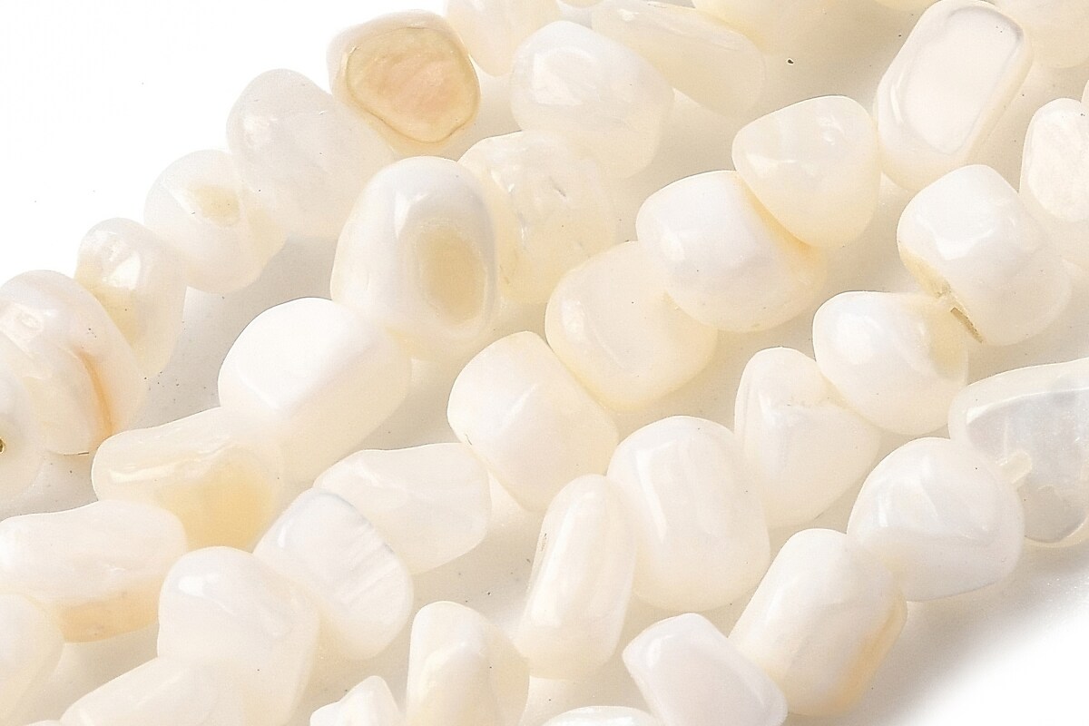 Sirag margele sidef nuggets 3,5-6,5x4-6mm - alb crem