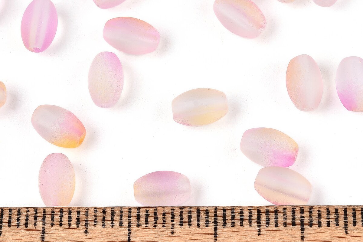 Margele de sticla frosted in doua culori, ovale 6,5x4-4,5mm - pink (10 grame)