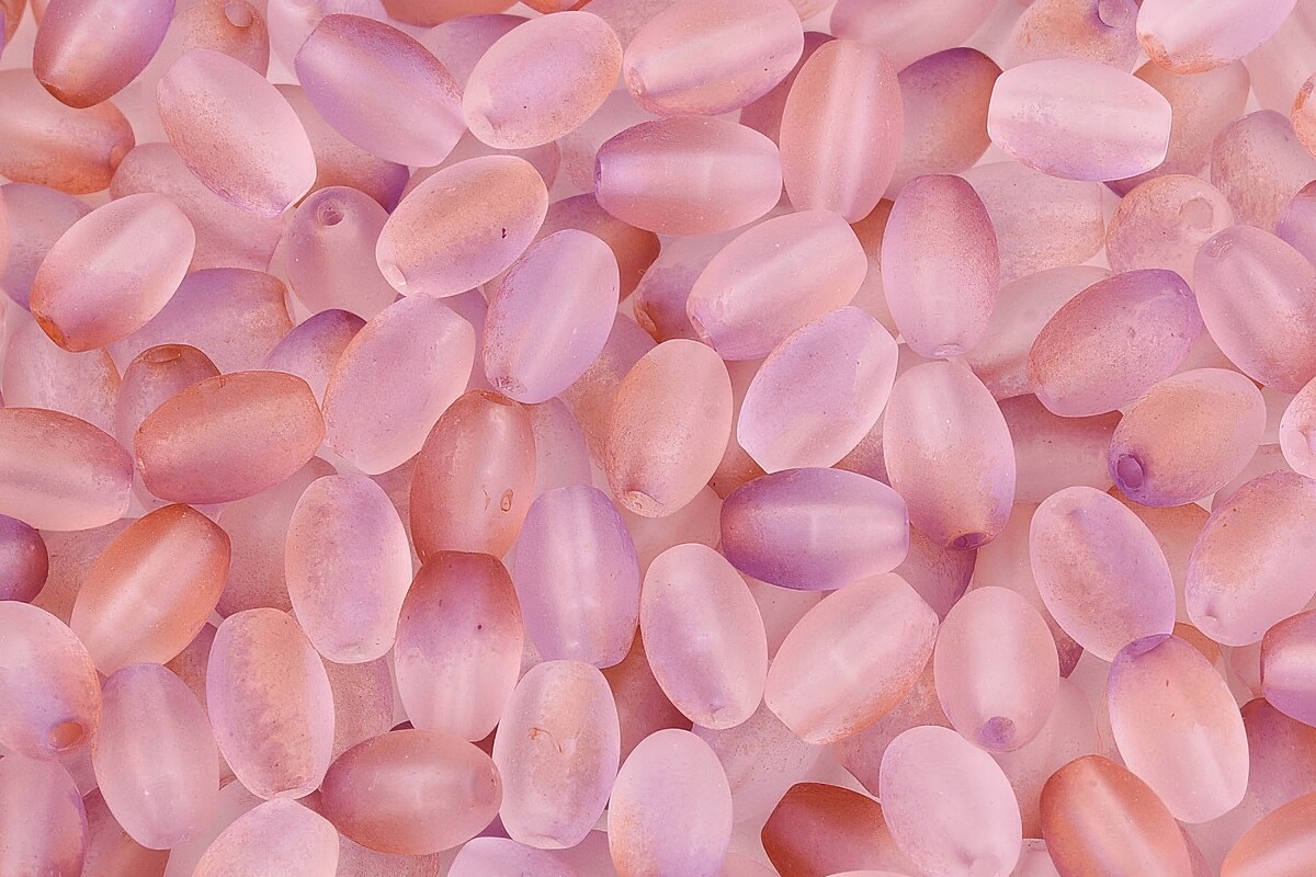 Margele de sticla frosted in doua culori, ovale 6,5x4-4,5mm - pale violet red (10 grame)