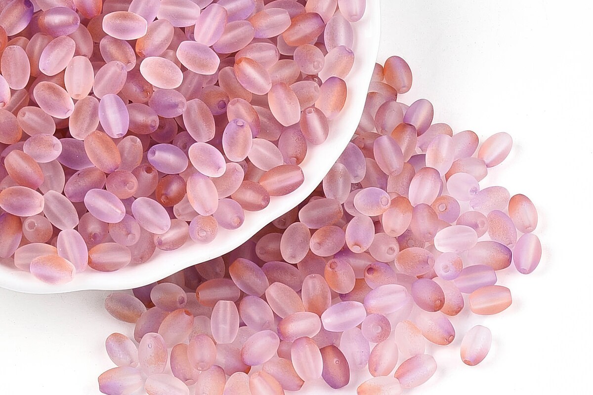 Margele de sticla frosted in doua culori, ovale 6,5x4-4,5mm - pale violet red (10 grame)