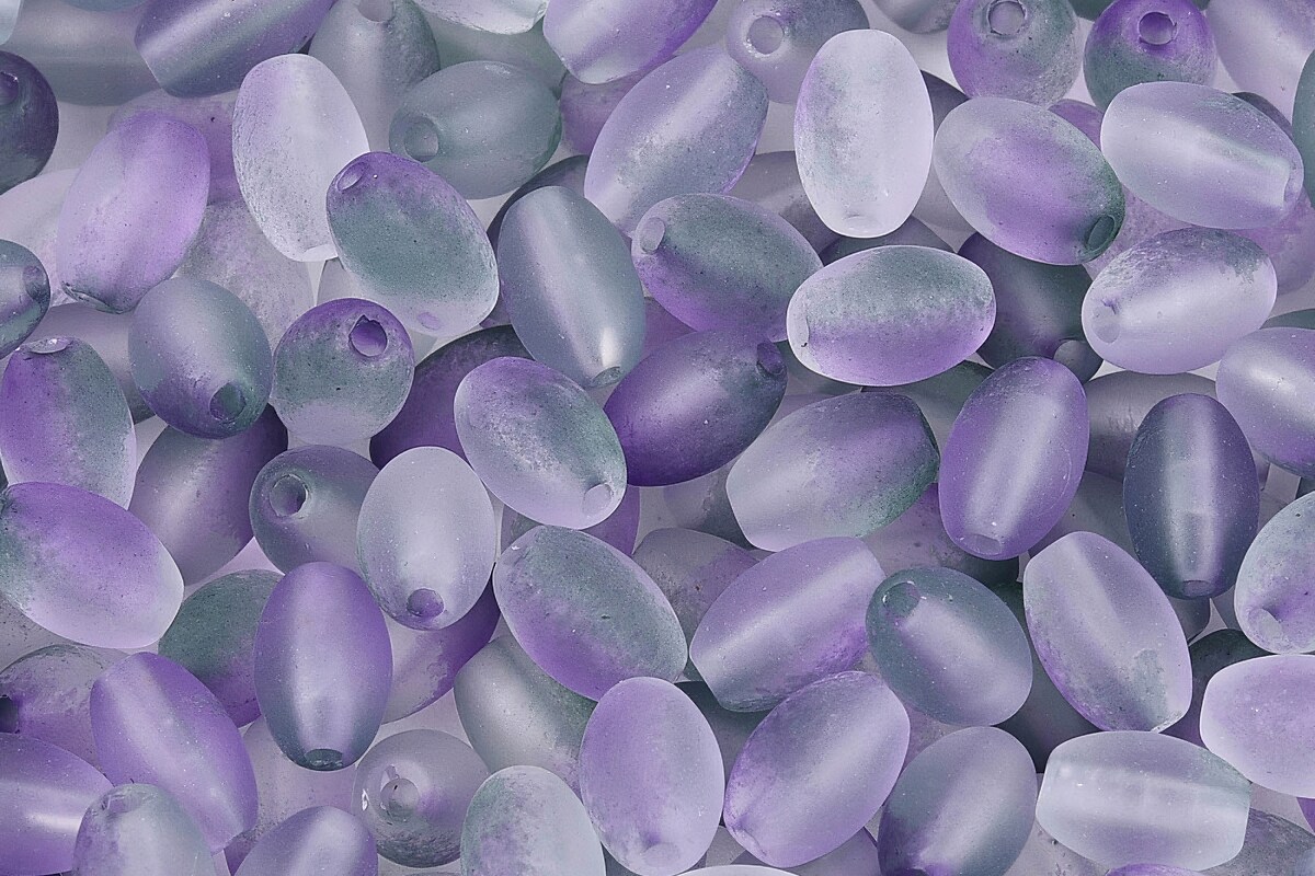 Margele de sticla frosted in doua culori, ovale 6,5x4-4,5mm - mov plum (10 grame)