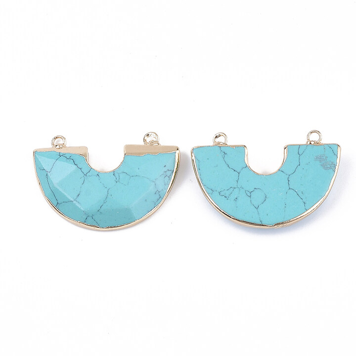 Pandantiv semicerc turcoaz de sinteza, cu agatatoare aurie, 28x41mm