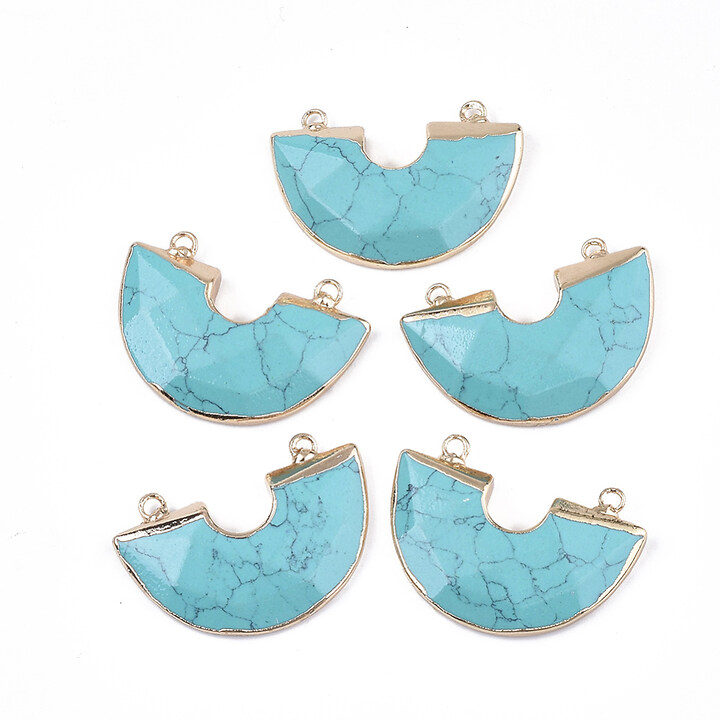 Pandantiv semicerc turcoaz de sinteza, cu agatatoare aurie, 28x41mm