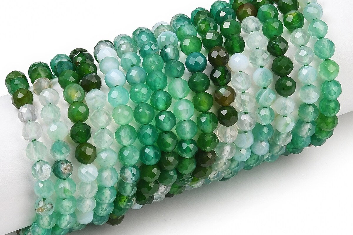 Margele onix verde sfere fatetate 4mm (sirag)