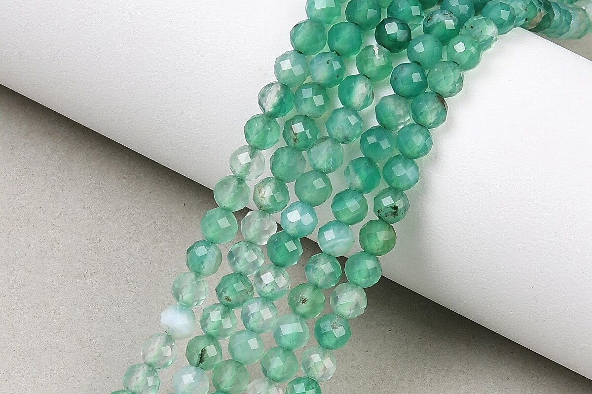 Margele onix verde sfere fatetate 3mm (sirag)