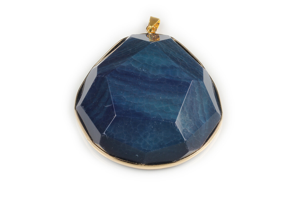 Pandantiv agata crackle fatetata albastra in montura aurie 65x55mm