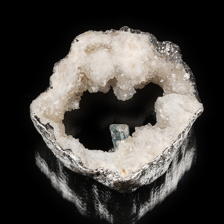 Pandantiv Druzy Agata cu Kyanite in montura argintie 58x52mm