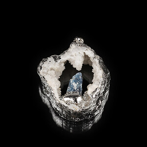 Pandantiv Druzy Agata cu Kyanite in montura argintie 44x34mm