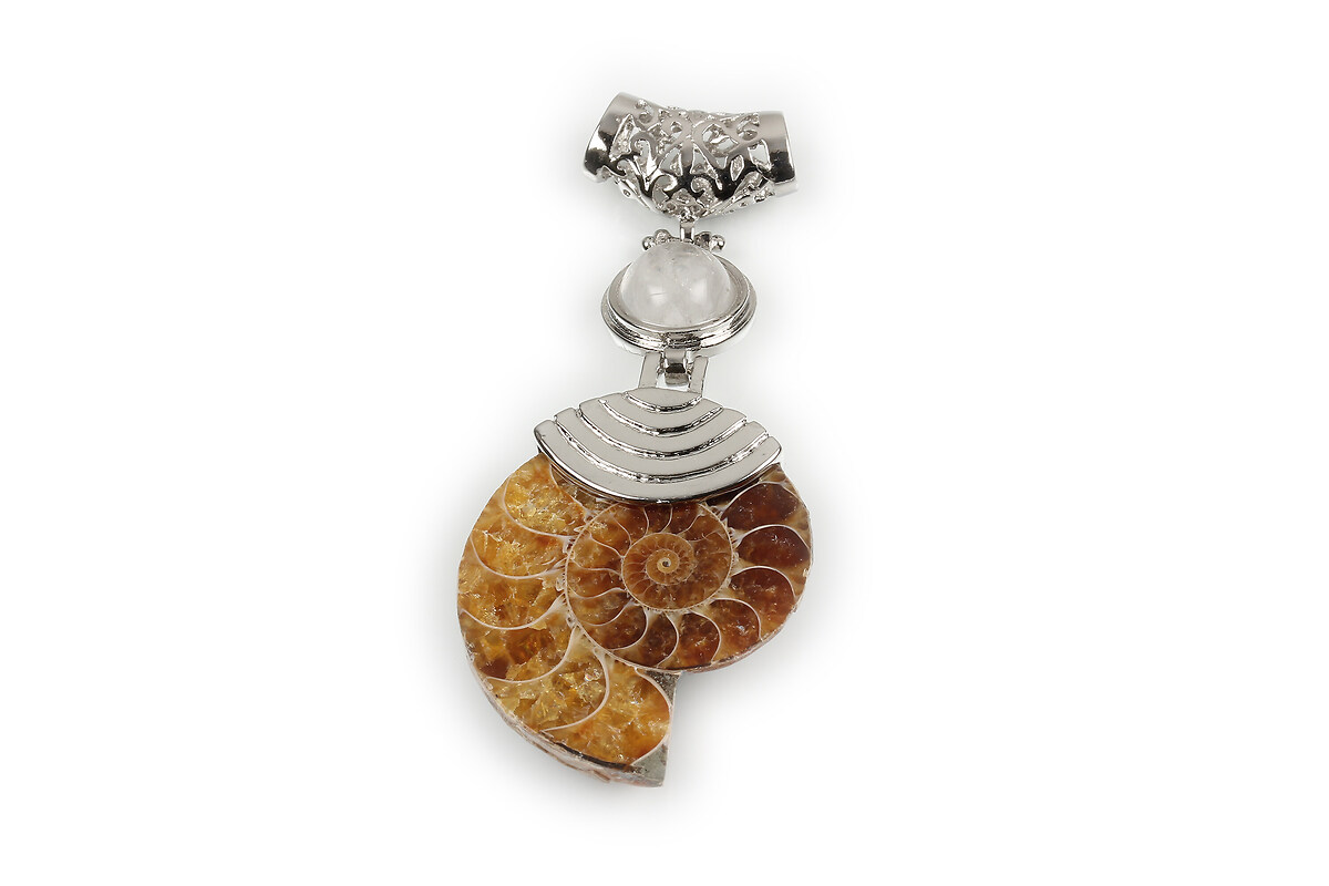 Pandantiv melc fosil si cuart de stanca cu agatatoare argintiu inchis 66x28mm