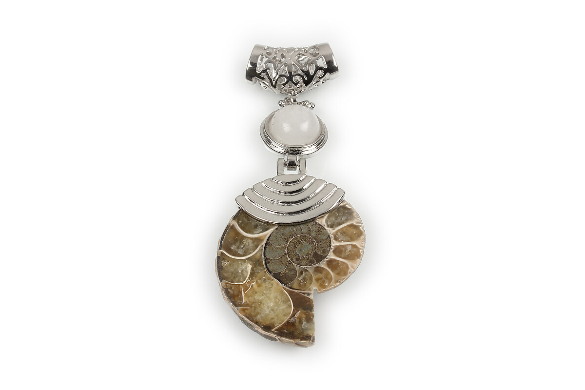 Pandantiv melc fosil si cuart de stanca cu agatatoare argintiu inchis 66x28mm