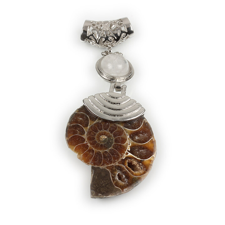 Pandantiv melc fosil si cuart de stanca cu agatatoare argintiu inchis 68x28mm