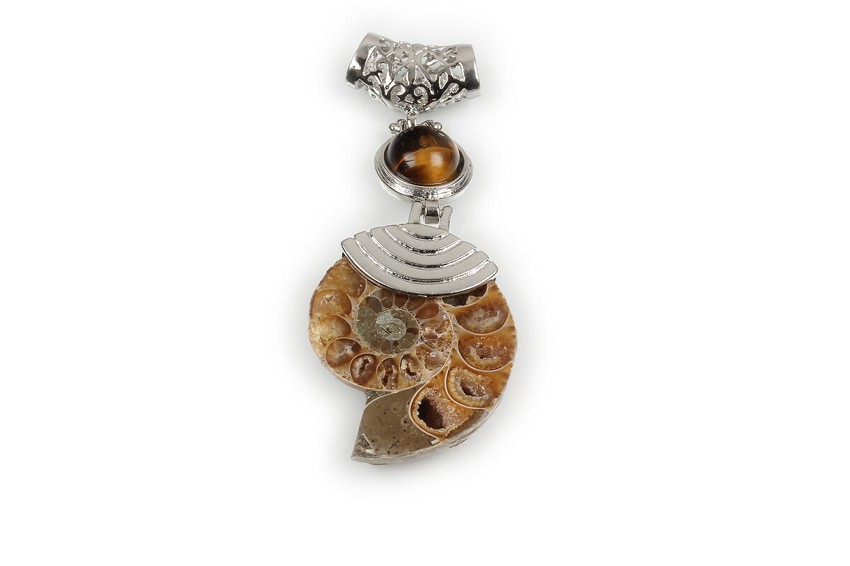 Pandantiv melc fosil si ochi de tigru cu agatatoare argintiu inchis 62x26mm