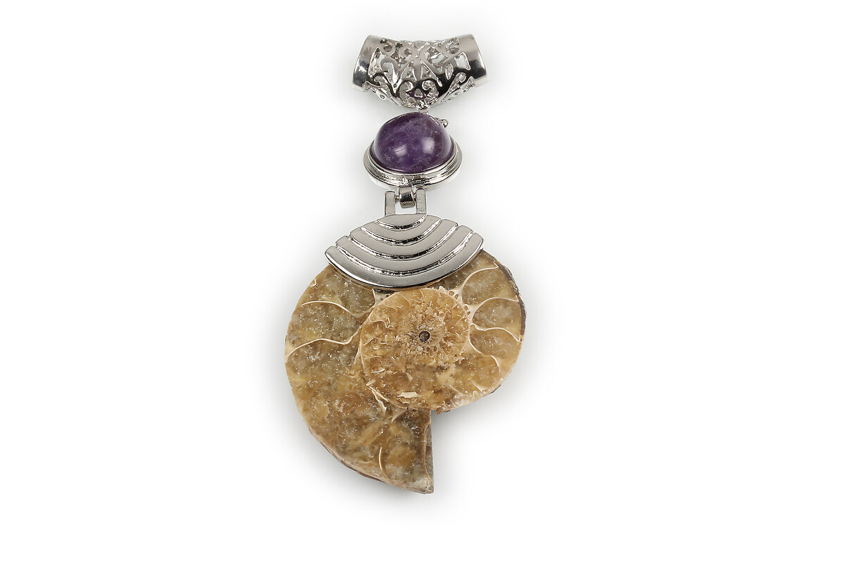 Pandantiv melc fosil si ametist cu agatatoare argintiu inchis 67x30mm