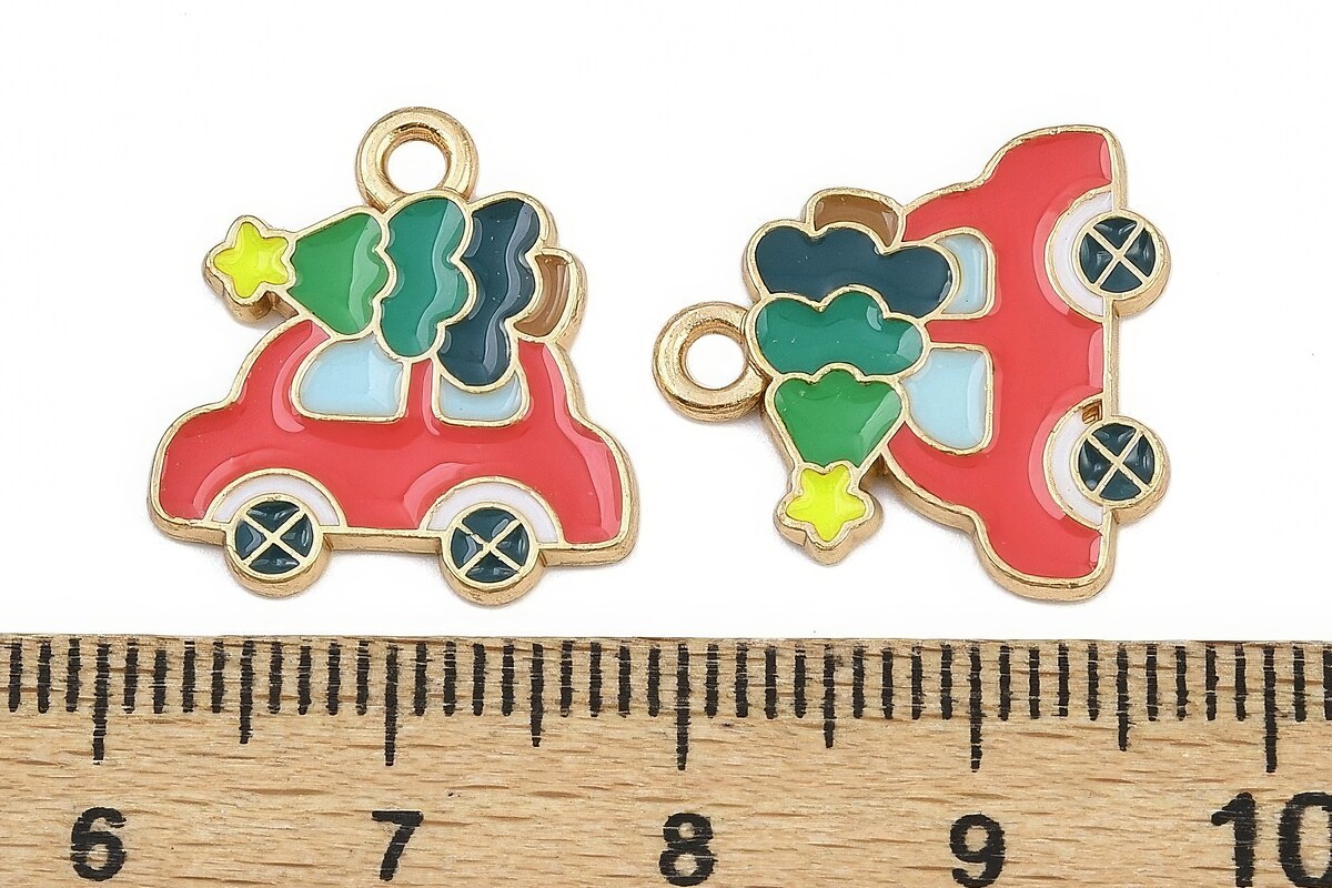 Charm auriu cu email, model Craciun, masina cu brad de Craciun 18x17mm