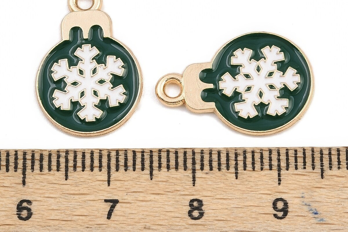 Charm auriu cu email, model Craciun, glob de Craciun verde 19x13mm