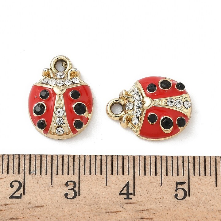 Charm mini pandantiv auriu emailat cu strasuri albe gargarita 16x12mm