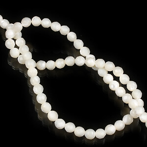 Margele sidef natural sfere fatetate 6-6,5mm (sirag)
