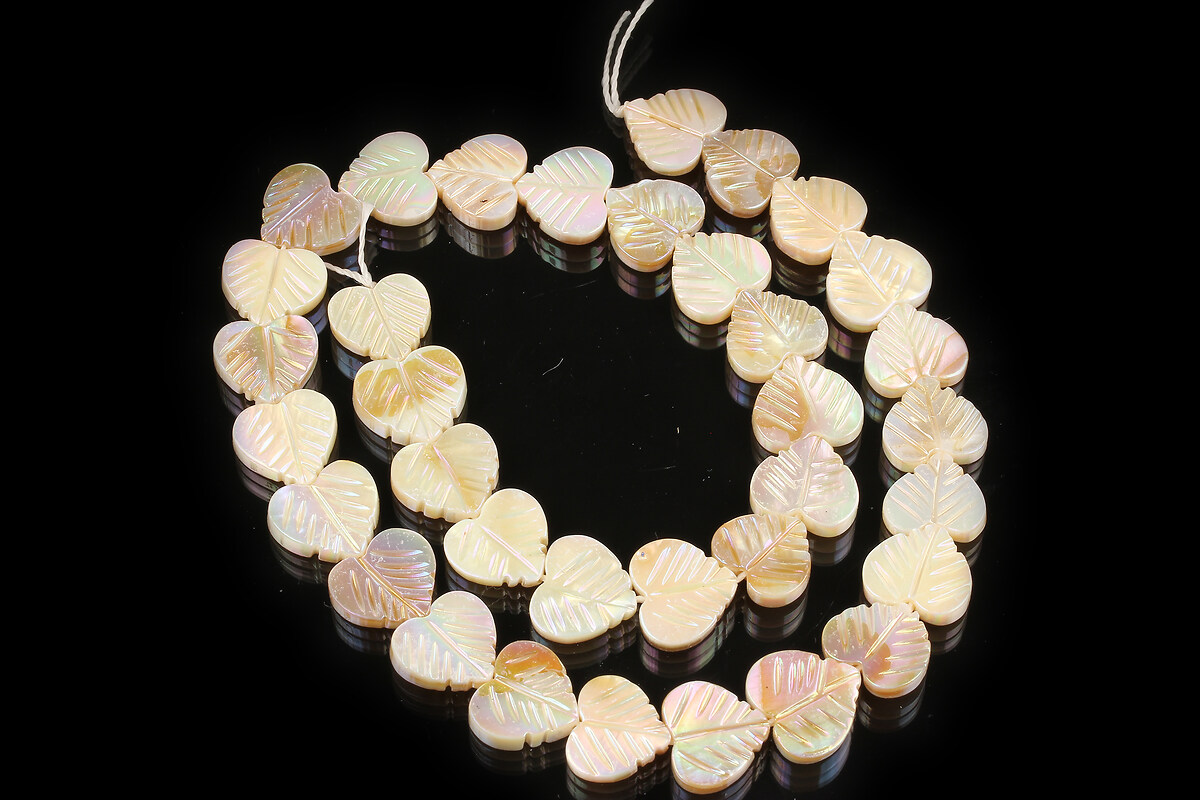 Margele sidef Freshwater Shell placat AB frunza inima 11-11,8x12-12,5mm (sirag)