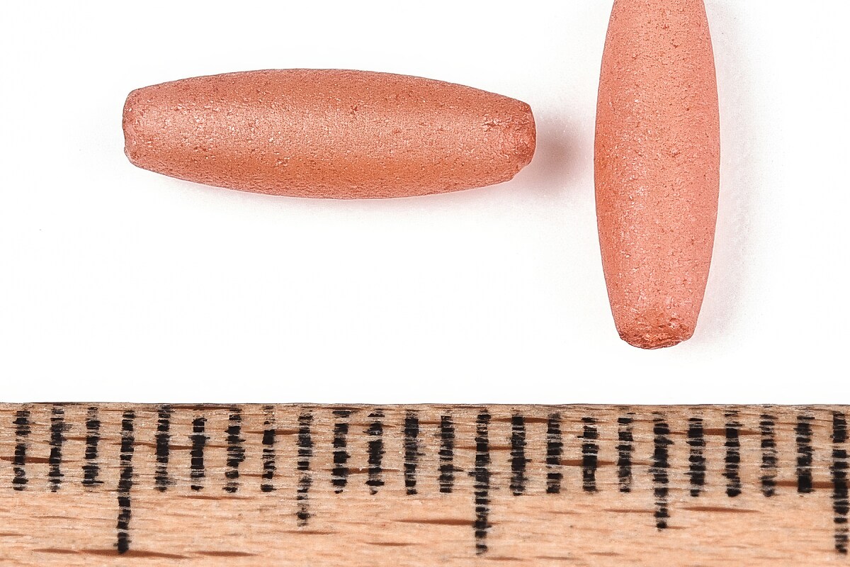 Margele de nisip de sticla oval 10,5-11x3,5-4mm (10g) - roz somon