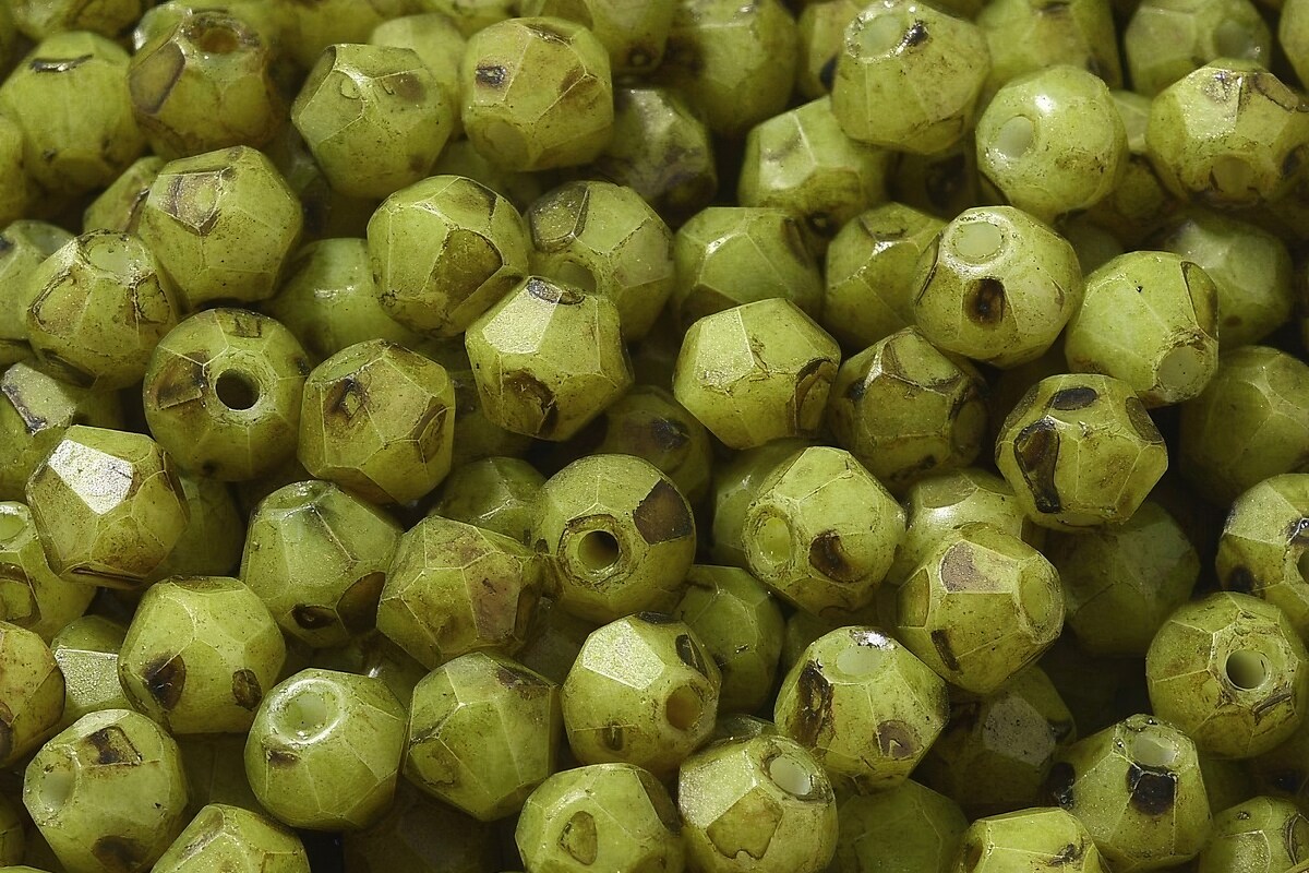 Margele de nisip de sticla Picasso biconice 4,5x4mm (10g) - verde olive