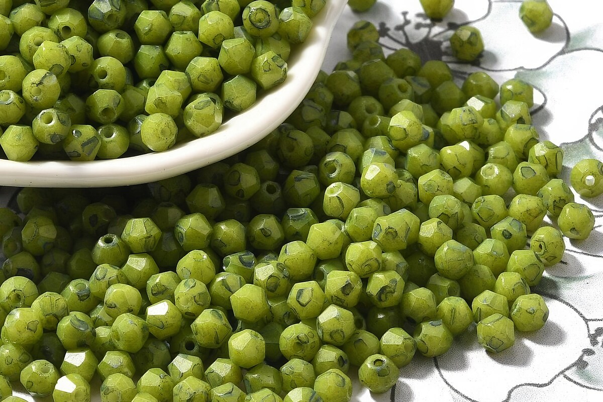 Margele de nisip de sticla Picasso biconice 4,5x4mm (10g) - verde lime