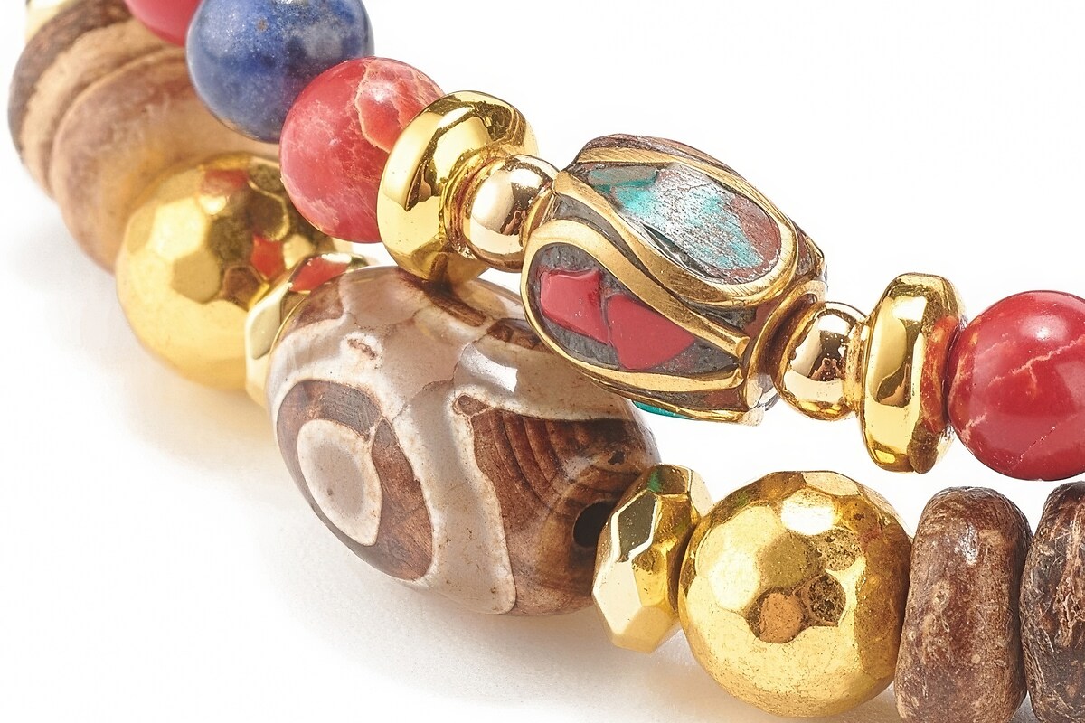 Set de 2 bratari pe elastic cu margele Mala de cocos natural, agate tibetane si hematit, diametru 5,7cm