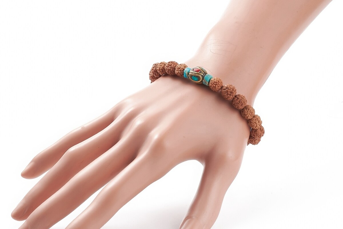 Bratara pe elastic cu margele naturale de Rudraksha si jasp imperial, diametru 5,5cm