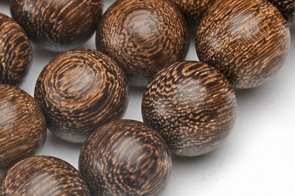 Colier sau bratara pe 5 randuri cu margele Mala naturale de Sandalwood, lungime 88cm