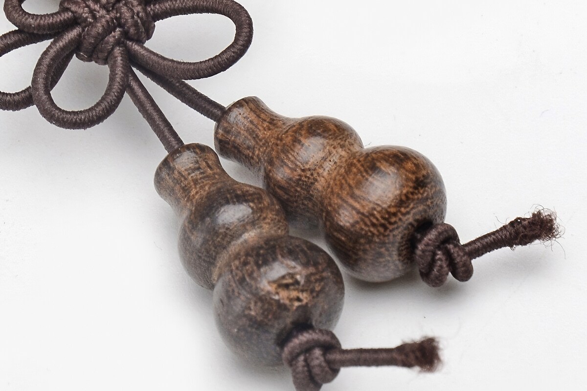 Colier sau bratara pe 5 randuri cu margele Mala naturale de Sandalwood, lungime 88cm