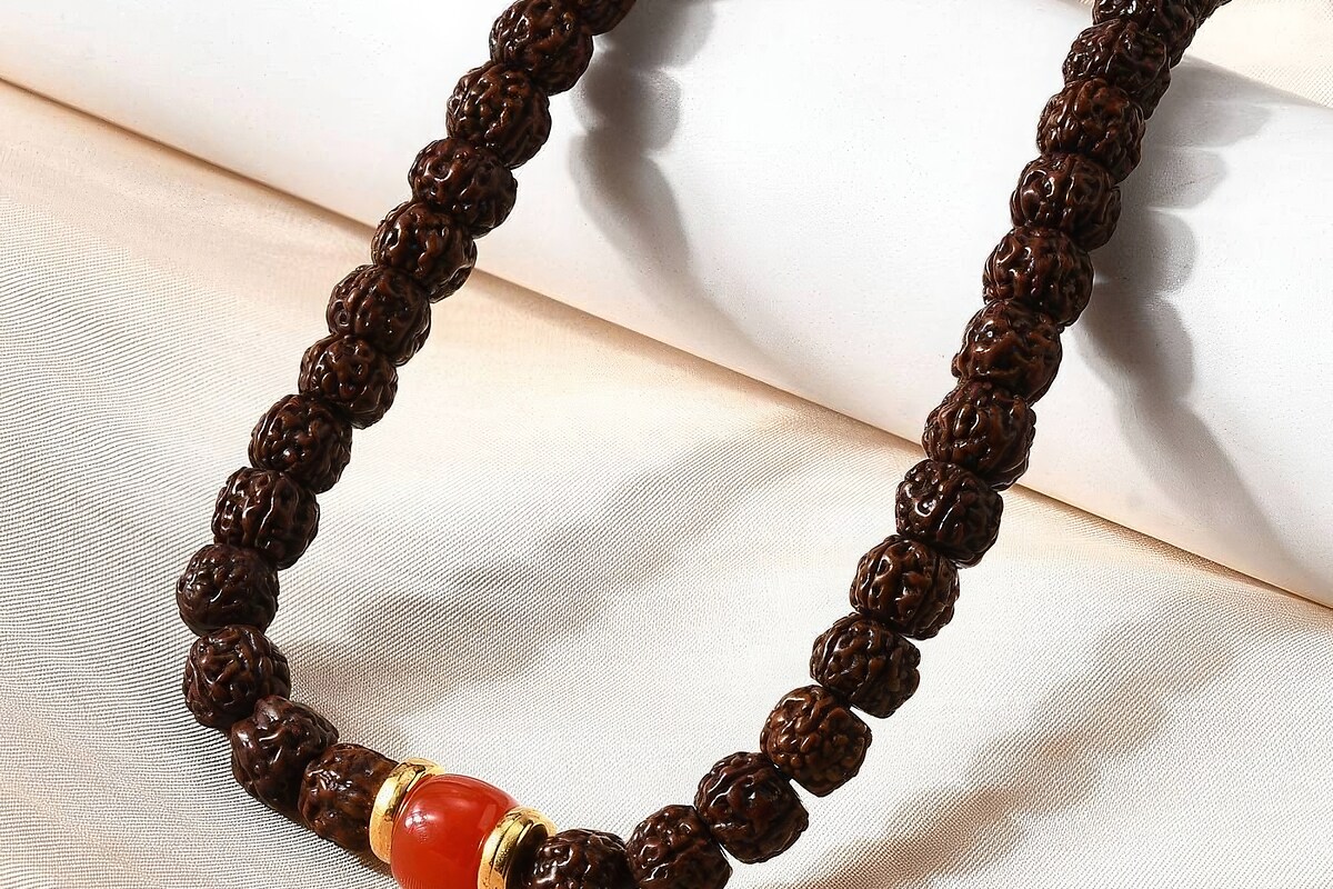 Colier cu 108 margele Mala naturale de Rudraksha 8x9mm