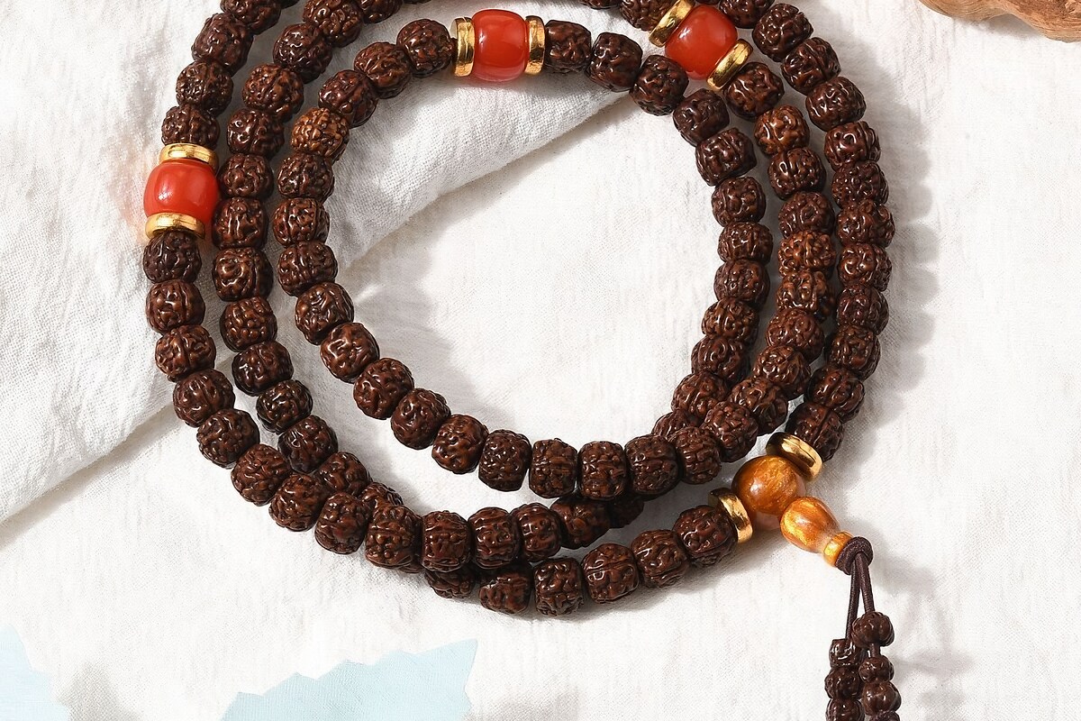 Colier cu 108 margele Mala naturale de Rudraksha 8x9mm