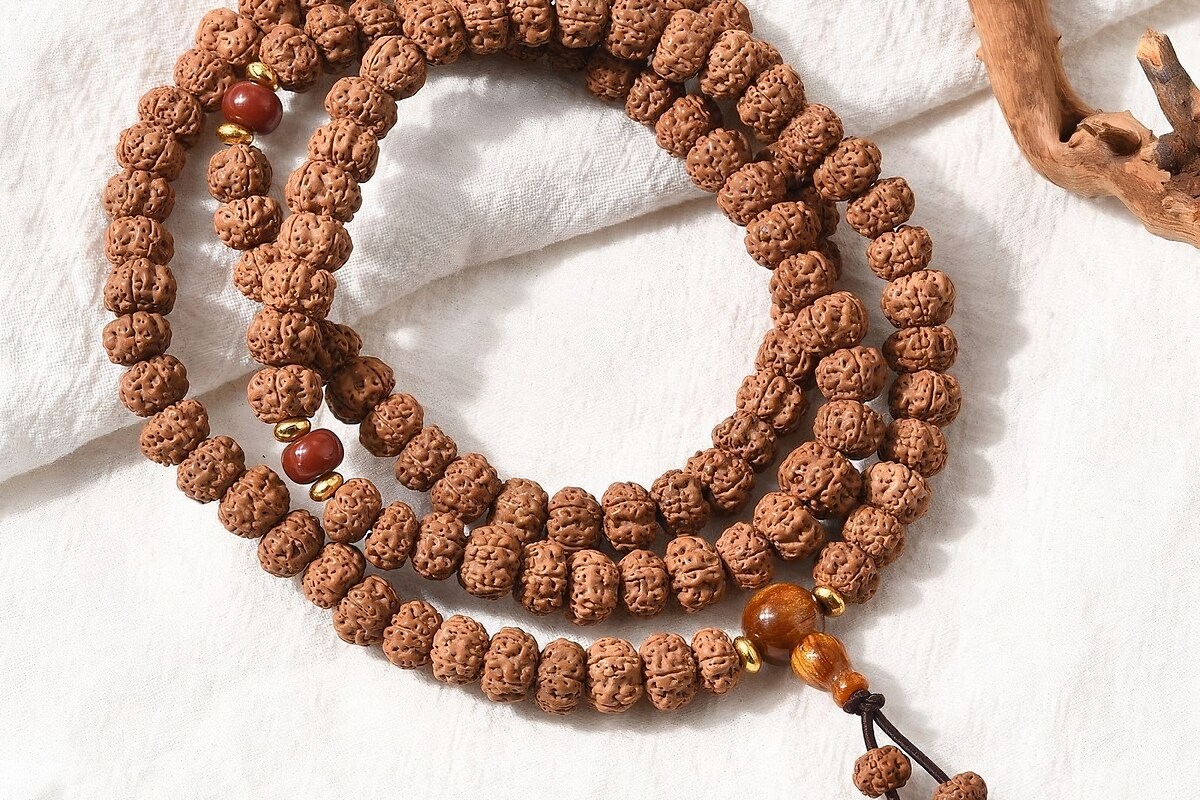 Colier cu 108 margele Mala naturale de Rudraksha 6x8mm